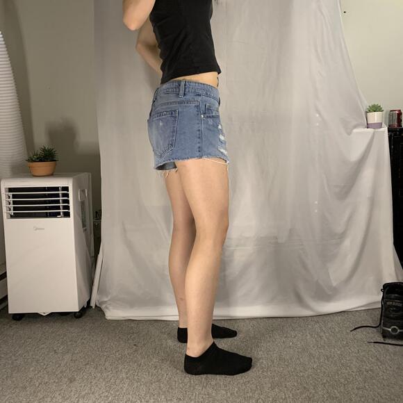 low rise distressed mini shorts - Picture 4 of 8